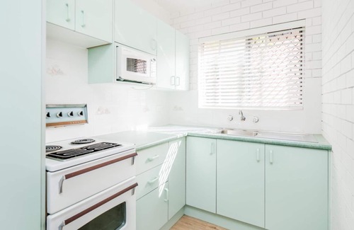 South West Rocks Apartment | TRAVELLERS PALMS UNIT 1 - RECENTLY RENOVATED