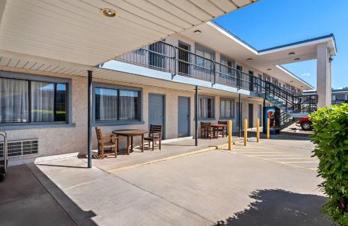 Page Hotel | Travelodge by Wyndham Page, View of Lake Powell