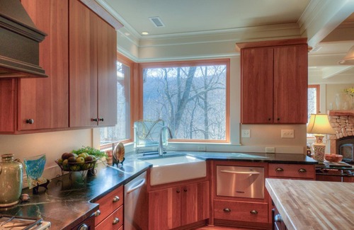 Montreat House | Tree Top Lodge Montreat - Architectural Retreat; Sleeps 18 with options up to 28