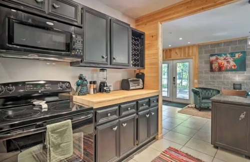 Interlochen House | Tree Top Terrace Cottage