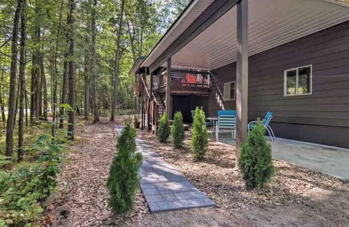 Interlochen House | Tree Top Terrace Cottage