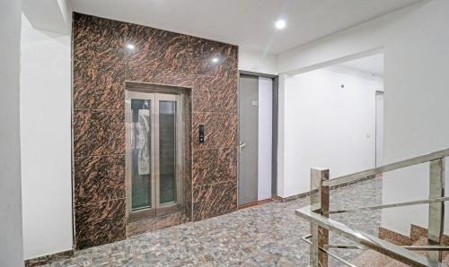 Faridabad Hotel | Treebo Grand Town House