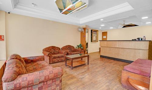 Belagavi Hotel | Treebo Surya Yatri Niwas