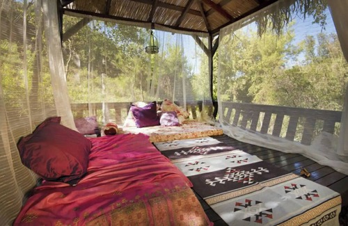 Duger Cottage | Treehouse and Chalet perfect for families