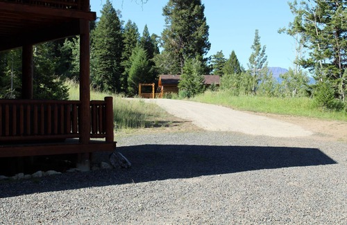 Island Park Apartment | "Treehouse" Cozy Retreat for 2 Near Yellowstone!