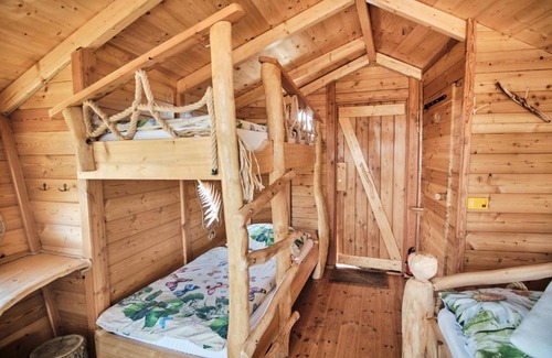 Nosetin Cabin | Treehouse Křemílek