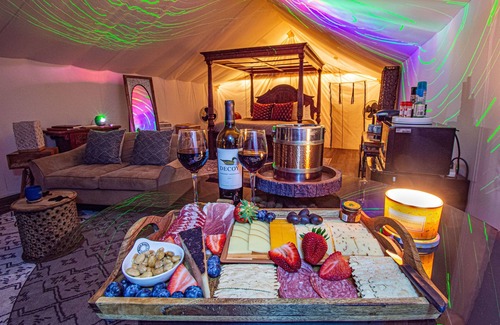 Pedernales Bend Cabin | Treehouse Style Yurt near Austin, Hot Tub, FirePit, Outside Shower