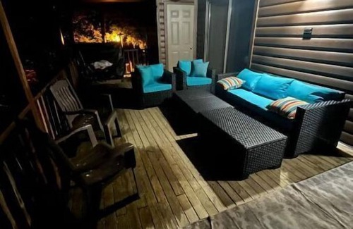 Mount Ida Apartment | Treetop Condo at Mtn Harbor