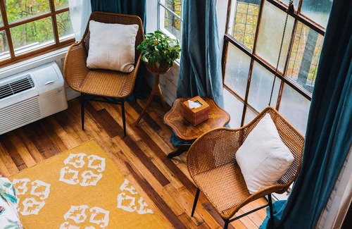 Chattanooga House | Treetop Hideaways: Dogwood Treehouse in Chattanooga