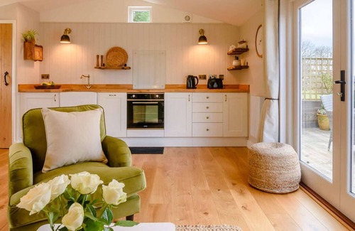 Wadhurst House | Treetops at Bewl Water