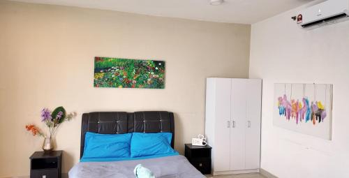 Shah Alam House | TREFOIL@SETIA CITY, STUDIO UNIT,HOMESTAY