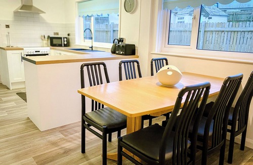Saint Gennys Cottage | Trelawne
