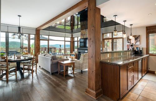 Mont-Tremblant Pedestrian Village Apartment | Tremblant Prestige - Altitude 170-1