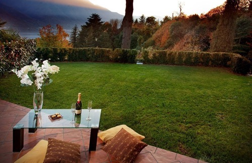 Tremezzo Apartment | Tremezzo residence apartment no 5 with pool and spa by Italian Apartments.