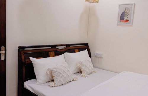 New Delhi Apartment | Trendy Boho Gem Hauz Khas
