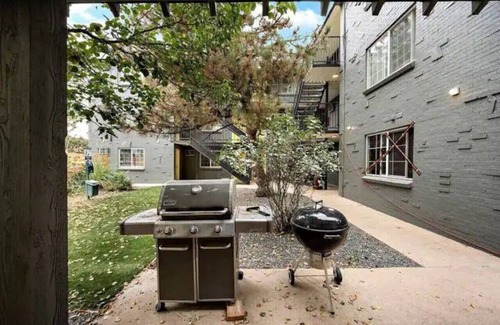 Englewood Apartment | Trendy&Chic Apt! Casper Mttress!