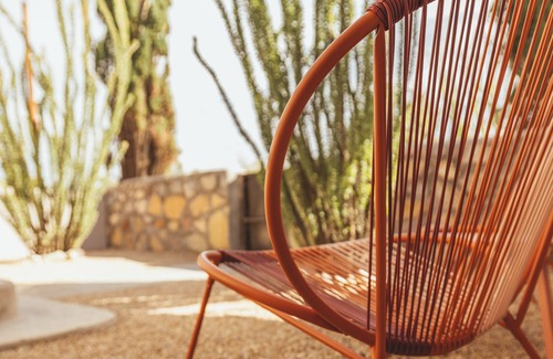 Truth or Consequences House | Tres Ocotillos - Modern Eclectic Casita near Hot Springs in T or C
