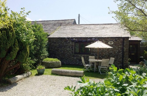St Merryn Cottage | Treveglos Barn, on the coast road close to Harlyn Bay and Padstow.