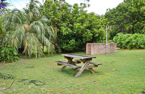 Arakoon Apartment | Trial Bay Beach Cabin 3