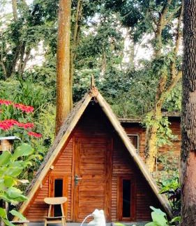 Toya Bungkah House | Triangle House and hot spring