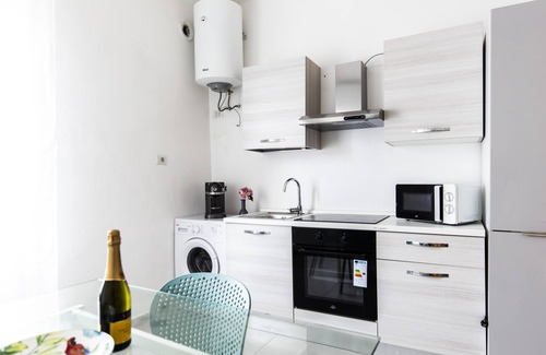 Milan Apartment | Trilocale Noverasco IEO 1