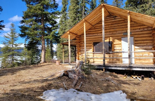 Buckinghorse River Cabin | Trimble Lake Cabin.