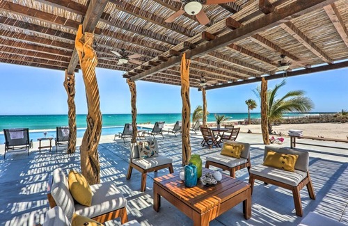El Cardonal Villa | Trinitaria 3 bedrooms 3 1/2 baths, Oceanfront El Cardonal, Concierge & Staff
