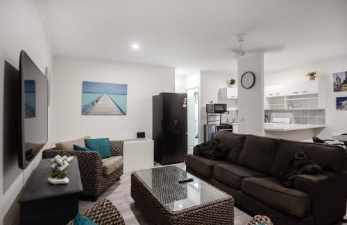 Trinity Beach Apartment | Trinity Beach Pacific - Home Away From Home