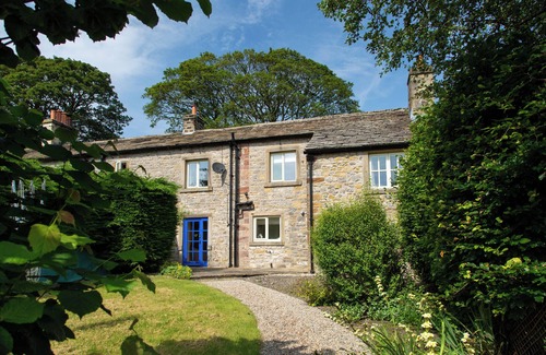 Skipton House | Trio of Cottages sleeping 17 guests with access to an award winning wellbeing resort