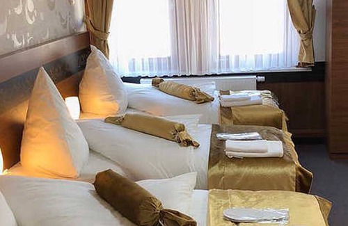 Hannoversch Munden House | Triple room (1 double room, 2 single beds), incl. Breakfast - Hotel Im Anker