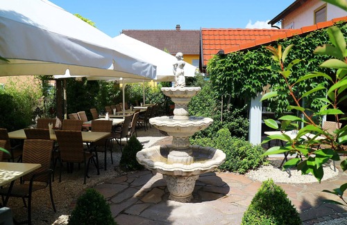 Rheinhausen Cottage | Triple room Cat. A, non-smoking, WC and shower - Hotel Werneths Landgasthof