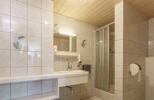 Haus im Ennstal Cottage | Triple room half board - Cafe Pension Kitzer