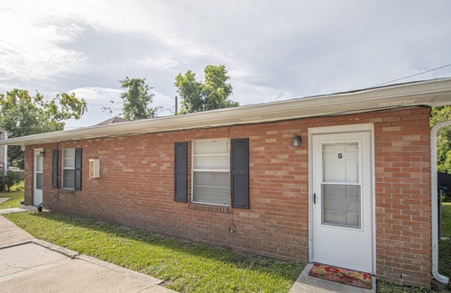 Gulfport Apartment | Triple Tail Alley - Unit G