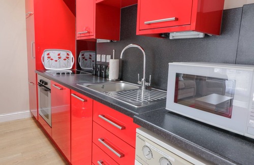 Thornhill Cottage | TROLOSS LODGE, pet friendly, character holiday cottage in Thornhill