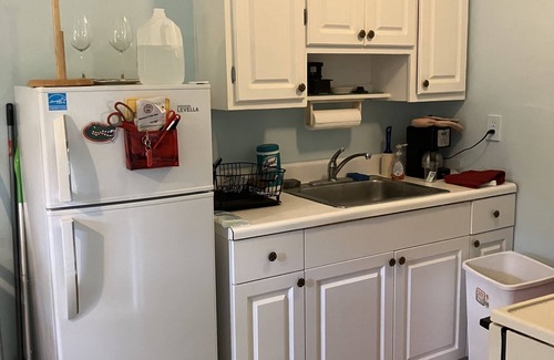 El Cid Cottage | 🌴Tropical Cottage, In The Lovely Palm Beach Historic District LOCATION!