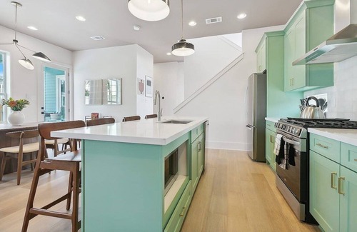 Bayou St. John House | Tropical Escape w/Heated Pool+PKG near JazzFest,FQ