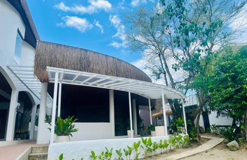 Sipalay Apartment | Tropical Haven Getaway in Sipalay