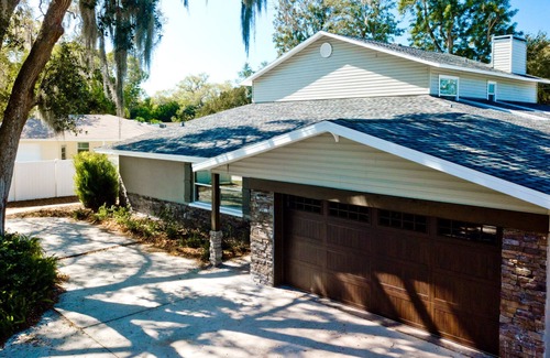 Bradenton House | Tropical Highlands - 6 BEDROOMS/3 Bathroom/2 King Masters/3800 sf/Large Htd Pool