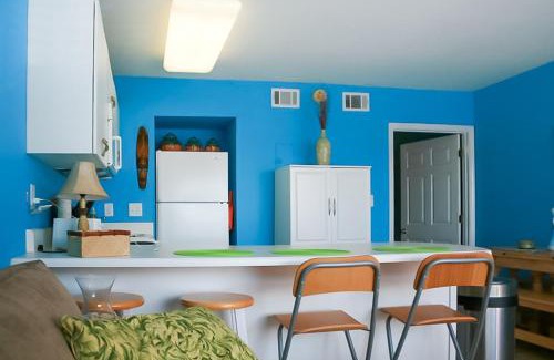 Fort Walton Beach Apartment | Tropical Isle #205