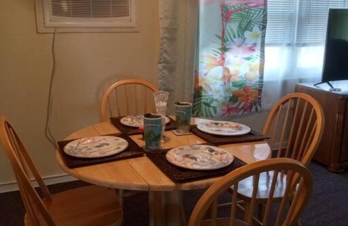 Largo Apartment | Tropical Paradise Oasis Spa Retreat