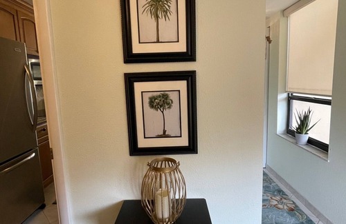 Key Largo Condo | Tropical Vibes! Moon Bay Renovated Condo in Gated Community!