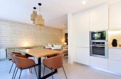 Quinta da Marinha Apartment | Tropical View Cascais - CheckinHome