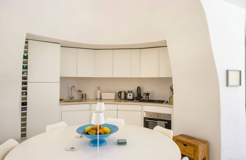 Locorotondo Villa | Trulli Daniele - Three Bedroom Villa, Sleeps 6