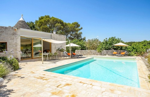 Locorotondo Villa | Trulli Daniele - Three Bedroom Villa, Sleeps 6