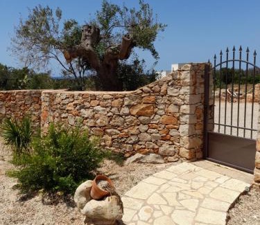 Capilungo House | Trullo "Il fico d'india"