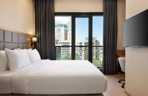Kucukbakkalkoy Hotel | Tryp by Wyndham Istanbul Atasehir
