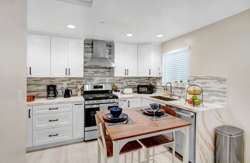 Alhambra Apartment | tsgv-alh1127-wos-1-1
