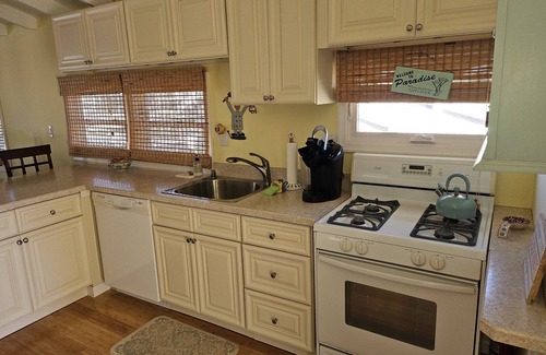 Tuckerton Beach House | Tuckerton Beach Waterfront Bungalow, Close to Long Beach Island & Atlantic City!