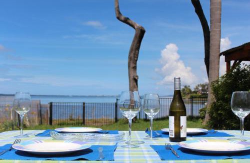 Gorokan House | Tuggerah lakefront 4 bed 2 bath home with stunning views