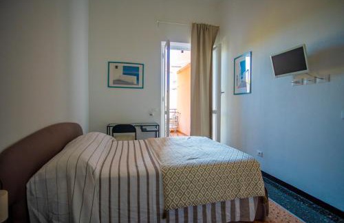 Arenzano House | Tui Beds